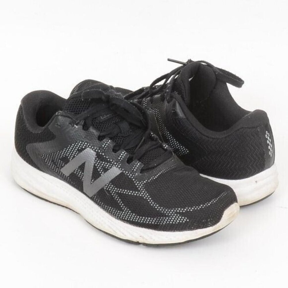 New Balance Womens US 7.5 Fabric Low Top Lace Up Running Sneaker Comfy‎ Workout